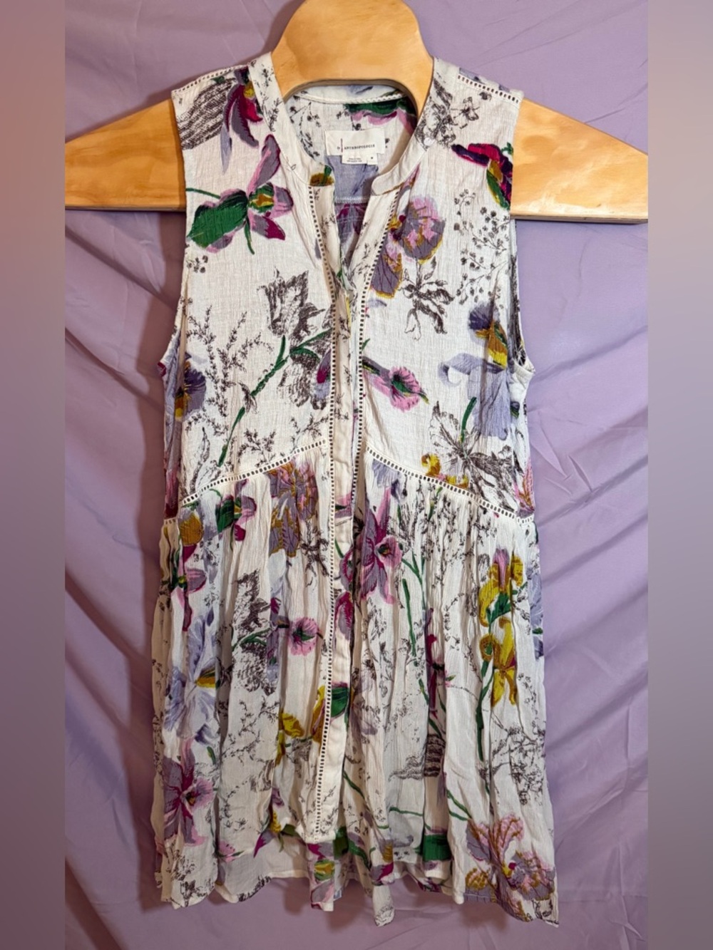 Sleeveless Floral Button-Front Dress in Cream with Multicolor Blooms